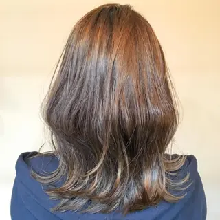 ミディアム カラー tender所属・tender KOZONOのヘアスタイル
