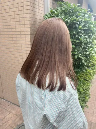 ミディアム カラー コマツリサ ROCCO eastのヘアスタイル