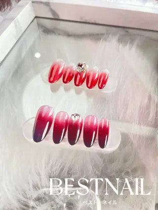 ネイル 岡田 野良のネイルデザイン