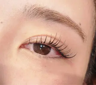 マツエク・マツパ ROWL total beauty salon所属・ROWL YUKARIのマツエク・マツパデザイン