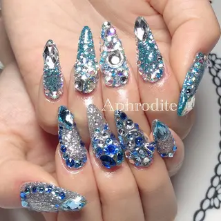 ネイル Aphrodite パラジェル認定サロンのネイルデザイン