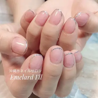 ネイル 沖縄市ネイルサロン エメラルドアイルのネイルデザイン