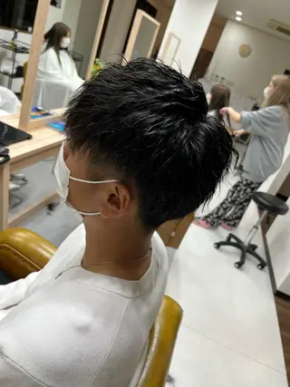 ショート メンズ 峯 渉人のヘアスタイル
