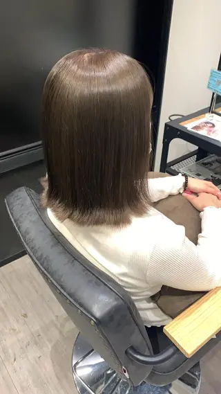 ミディアム 片平 帆香のヘアスタイル
