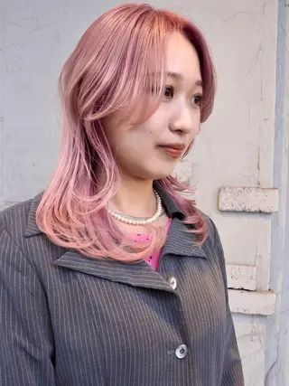 セミロング カラー オオソネ マリアのヘアスタイル