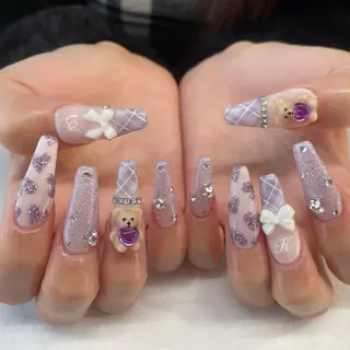 ネイル 💎🐰 saki. m 🐰💎のネイルデザイン