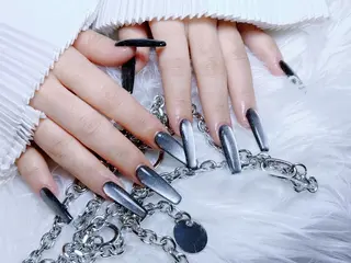 ネイル H3 Nail Tsuki🦋💙のネイルデザイン