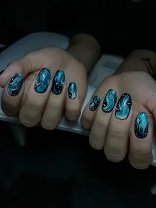 ネイル Isinha Nailsのネイルデザイン