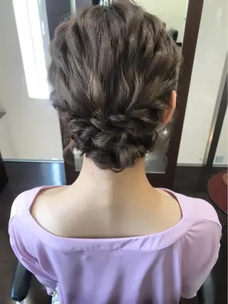 ミディアム ヘアアレンジ 沢田 瞳のヘアスタイル