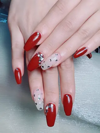 ネイル Yuxi Beauty salon 【ユーシィー ビューティ サロン】所属・ユーシーネイルサロン 池田公園店のネイルデザイン