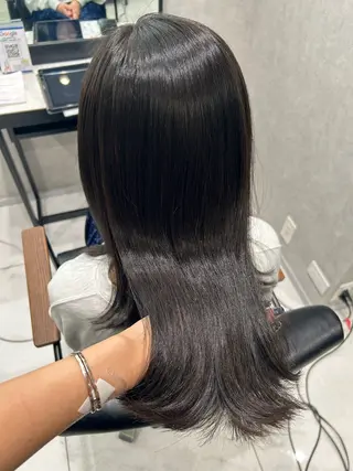 カラー 透明感カラー💙 束感マツエク🪼海月のマツエク・マツパデザイン