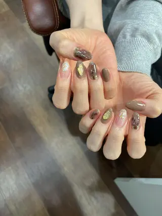 ネイル LEO Nails andeyelashのネイルデザイン