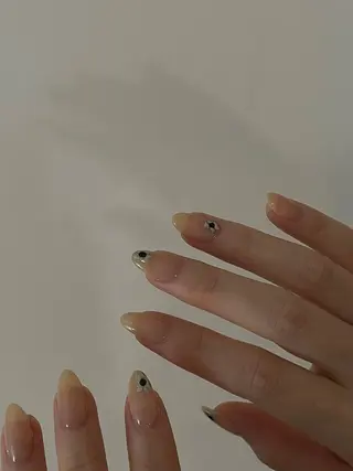 ネイル Ami 🦥のネイルデザイン