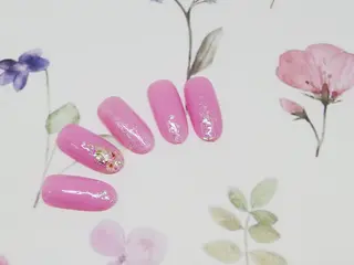 ネイル ティーエヌ 金山駅東口店のネイルデザイン