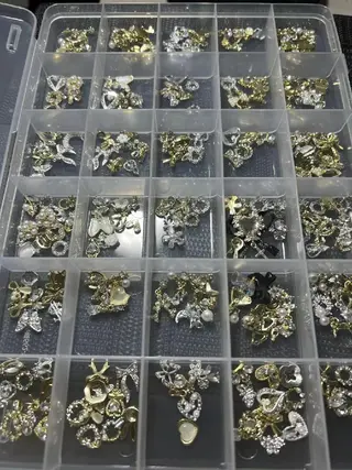 ネイル N. サロン所属・Theone栄店 田口のネイルデザイン