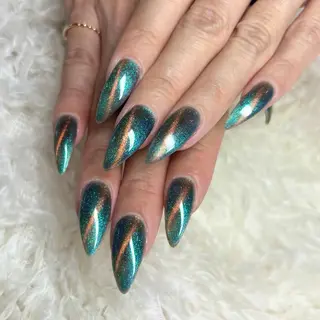 ネイル 鈴木 華乃のネイルデザイン