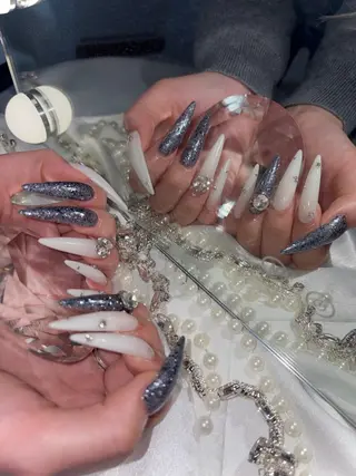 ネイル nail salon Emu所属・【Emu】 MOMOKAのネイルデザイン