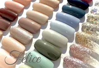 ネイル KANA  ︎︎のネイルデザイン