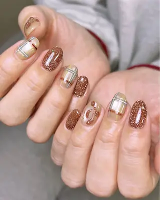 ネイル SoLuna 【ソルナ】のネイルデザイン