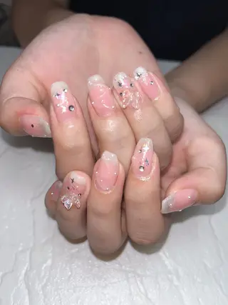 ネイル ewt miniのマツエク・マツパデザイン