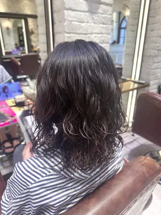 ミディアム 新井 拓海のヘアスタイル