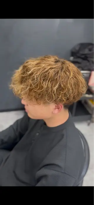 メンズ arose久留米所属・山中 莉乃のヘアスタイル