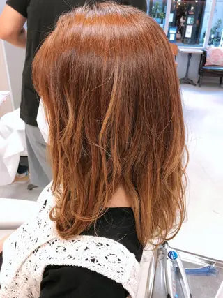 ミディアム 阿部 美咲のヘアスタイル