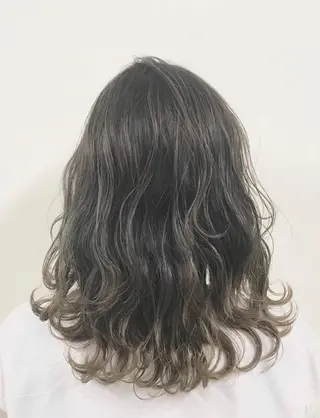 ヘアアレンジ 小関 茅里のマツエク・マツパデザイン