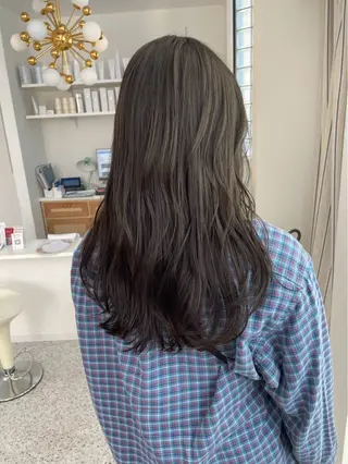 ロング カラー LOMARLIE / CHIKA🫧のヘアスタイル