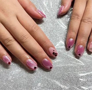 ネイル VIERU 🌈🎀💖のネイルデザイン