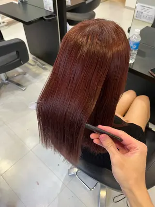 セミロング カラー 諸岡 玲のヘアスタイル