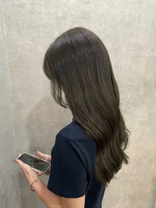 ロング 松下 美織のヘアスタイル