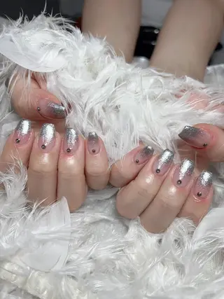 ネイル DEMAIN- 🌹のネイルデザイン