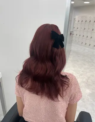 ロング 韓国ヘア/ブリーチ無 しWカラー/オリーブのヘアスタイル