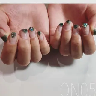 ネイル 園 寛子 （ネイリスト）のネイルデザイン