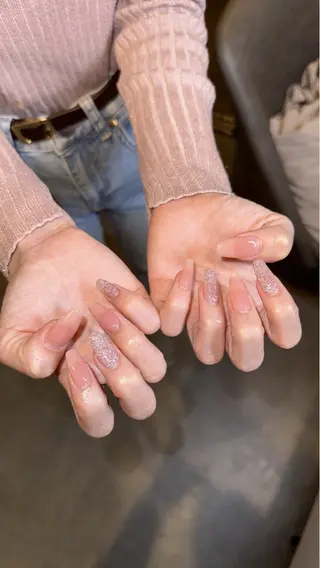 ネイル 濱岡 咲のネイルデザイン