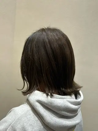 ミディアム カラー 森川 颯香のヘアスタイル