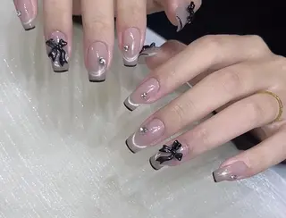 ネイル Pure&Rich Nailのネイルデザイン