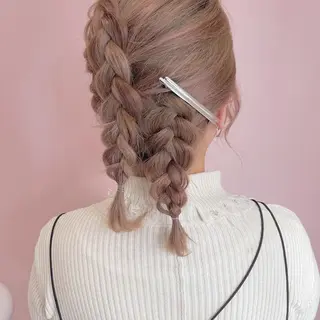 セミロング ヘアアレンジ レイヤーカット/ ハイトーンchimiのヘアスタイル