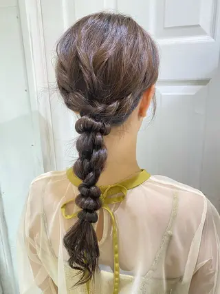 ヘアアレンジ uros.所属・uros.中目黒 moekaのヘアスタイル