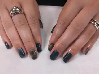 ネイル R'well所属・はばすみれ🎀ﾈｲﾙ 光ﾌｪｲｼｬﾙ ﾍｱのネイルデザイン