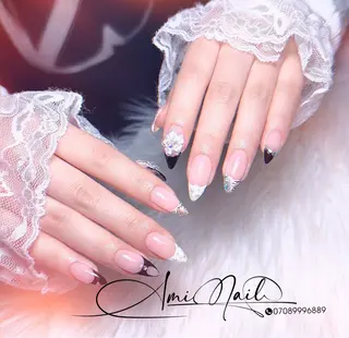 ネイル Ami Nailsのネイルデザイン