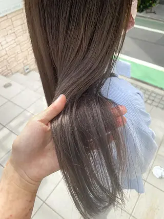 セミロング カラー 横浜似合わせ美容師 スタイリスト✂️ゆりのヘアスタイル