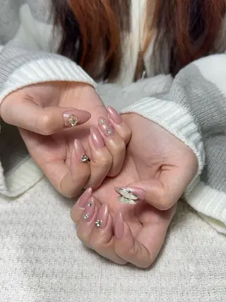 ネイル luz所属・luz 【ﾙｽﾞ】のネイルデザイン