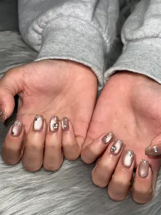 ネイル Momoka 🍑🎀のネイルデザイン