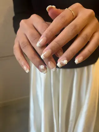 ネイル +vico 堀江店所属・中西 春那のネイルデザイン