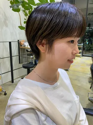 ショート 近藤 千裕のヘアスタイル