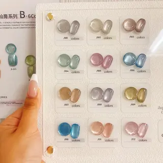 ネイル UniqueNail 長さだし専門店のネイルデザイン