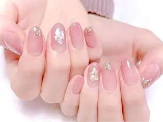 ネイル Vogusty's Nail鶴見店 髙橋のネイルデザイン