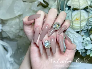 ネイル E.N🦋 長さ出し/持ち込みのネイルデザイン